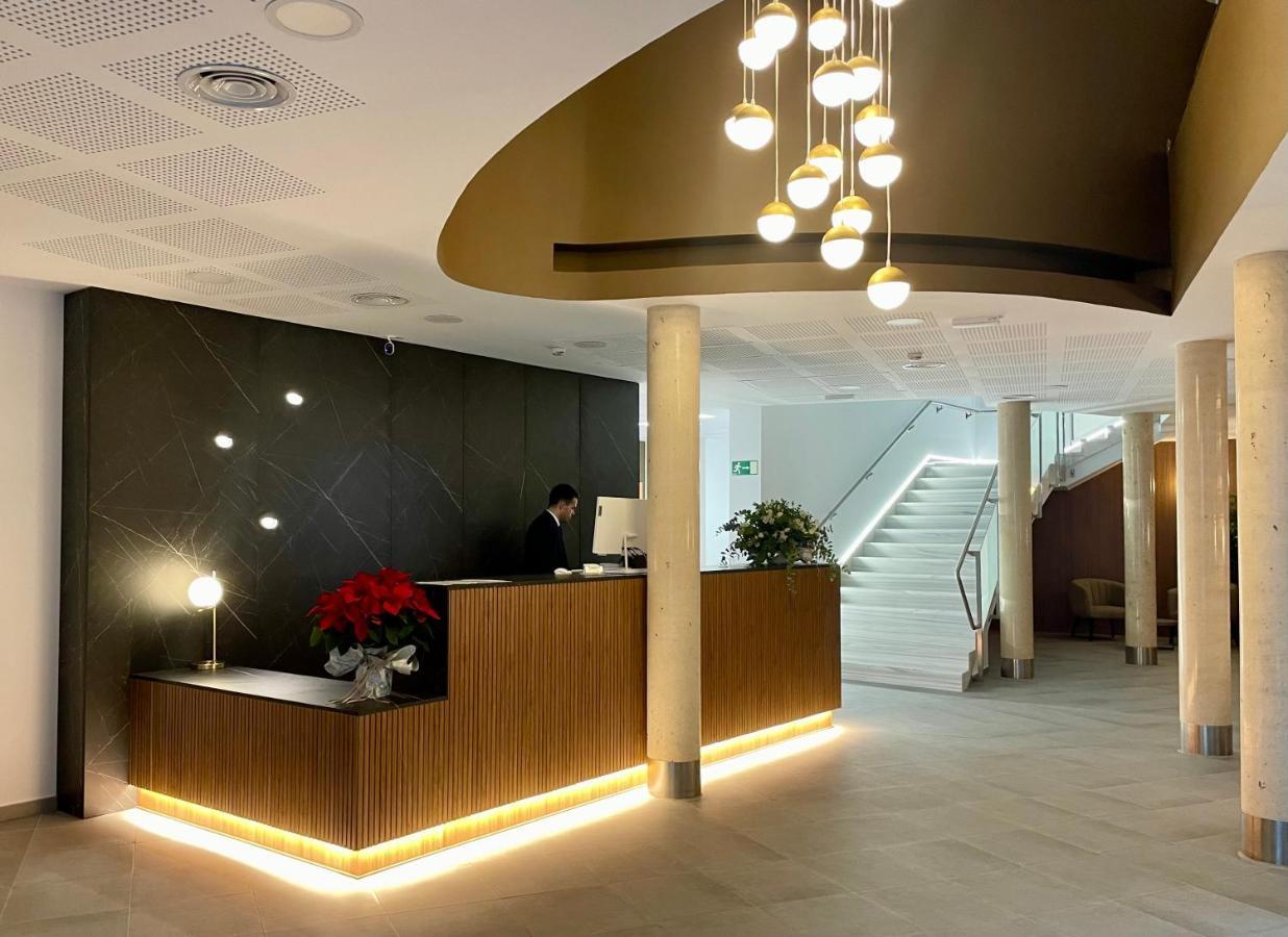 La Hospederia - El Provencio Hotel Luaran gambar