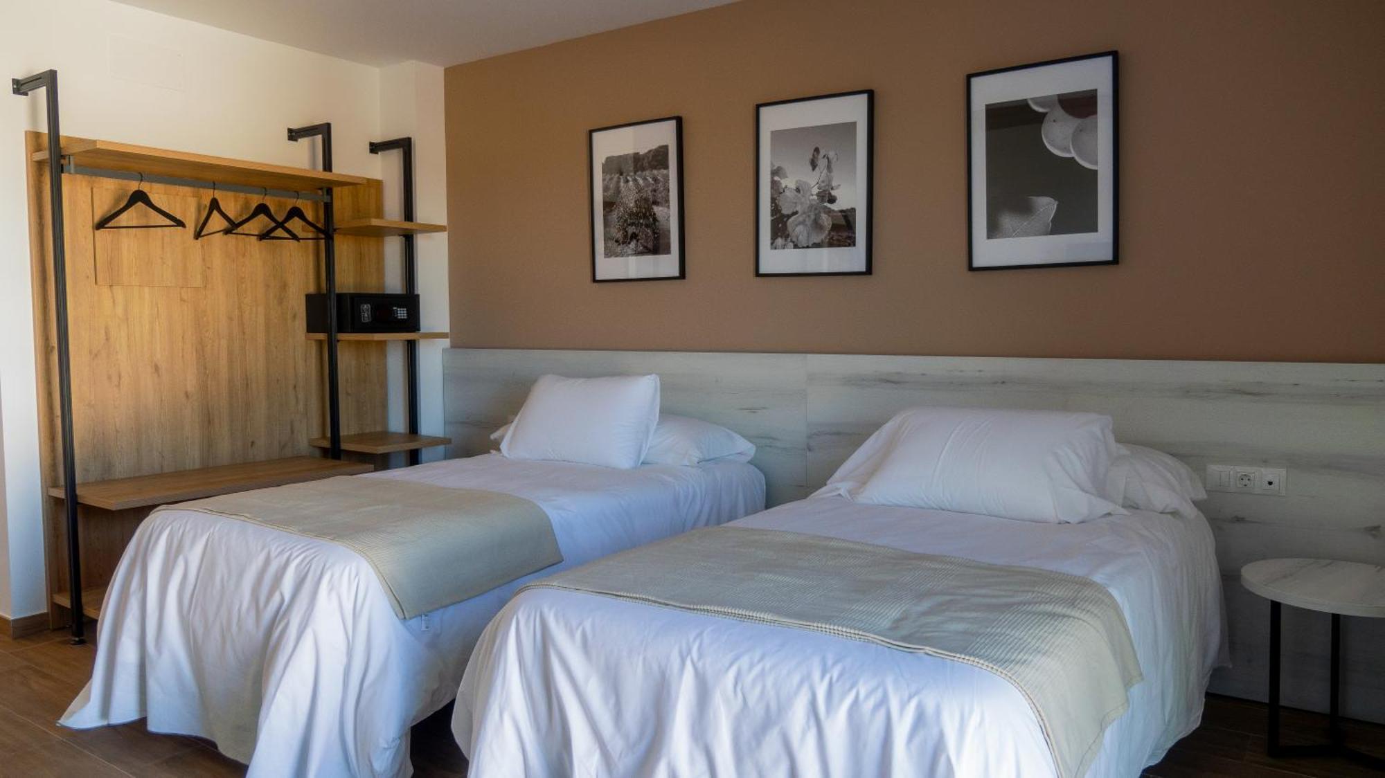 La Hospederia - El Provencio Hotel Luaran gambar